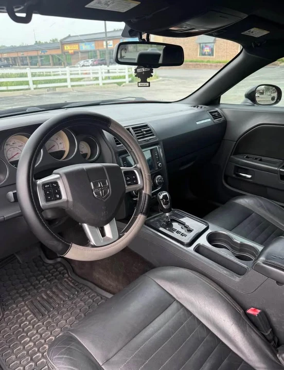 2012 Dodge Challenger 3rd Gen - Image 6 of 8