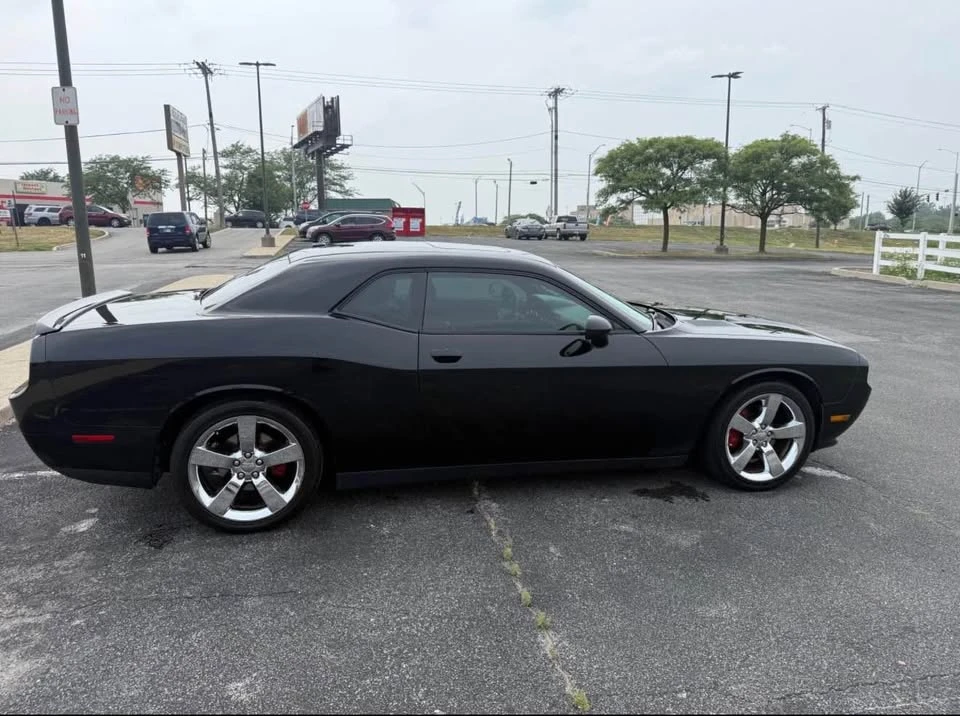 2012 Dodge Challenger 3rd Gen - Image 4 of 8