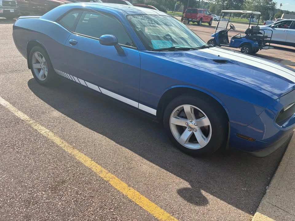 2012 Dodge Challenger 3rd Gen - Image 2 of 7