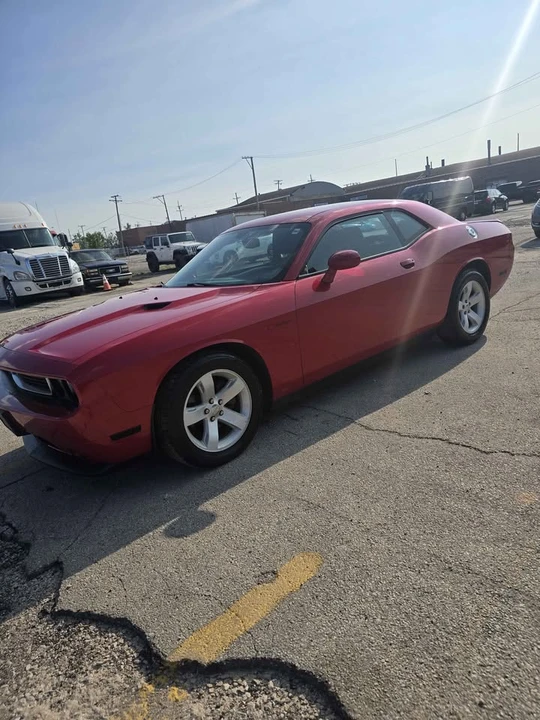 2012 Dodge Challenger 3rd Gen - Image 5 of 7