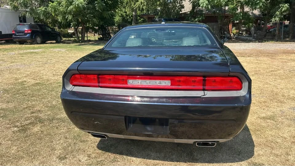 2012 Dodge Challenger 3rd Gen - Image 4 of 7