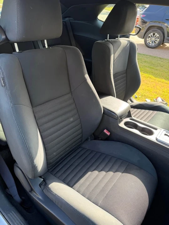 2012 Dodge Challenger 3rd Gen - Image 19 of 20