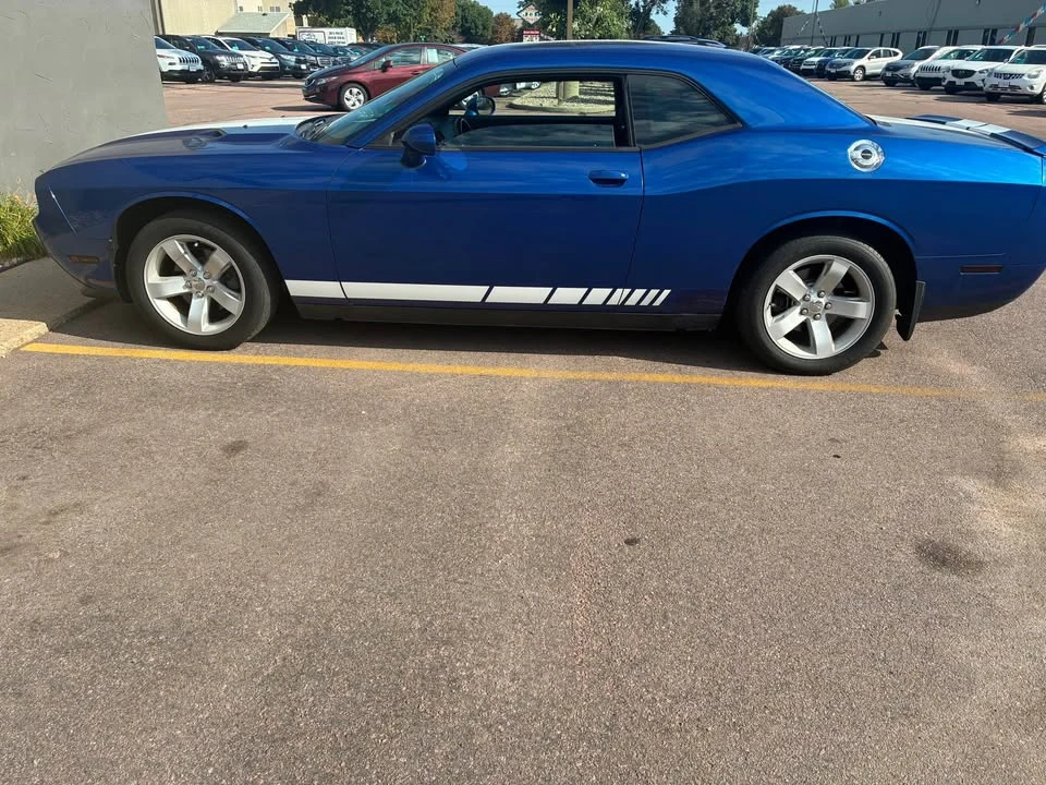 2012 Dodge Challenger 3rd Gen - Image 4 of 7