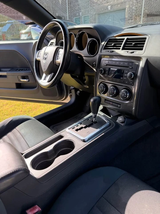 2012 Dodge Challenger 3rd Gen - Image 18 of 20