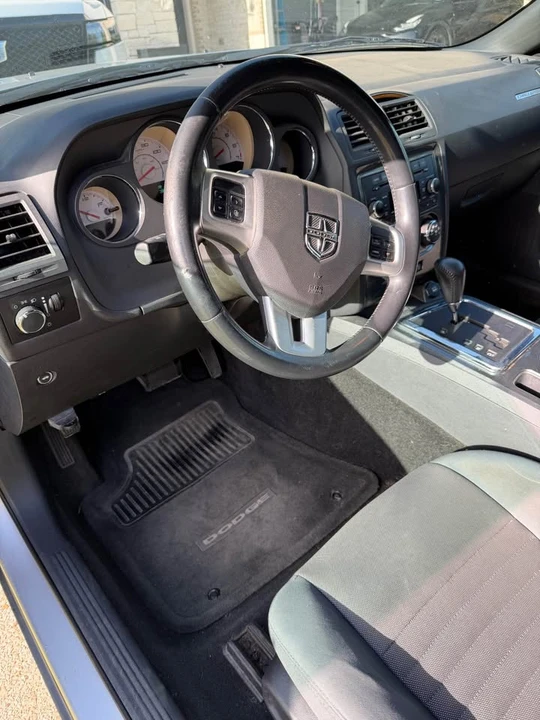 2012 Dodge Challenger 3rd Gen - Image 10 of 20