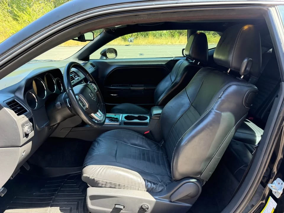2012 Dodge Challenger 3rd Gen - Image 12 of 16