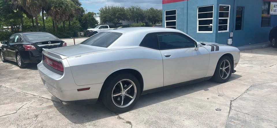 2012 Dodge Challenger 3rd Gen - Image 8 of 14