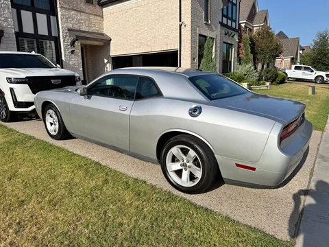 2012 Dodge Challenger SXT Coupe 2D
