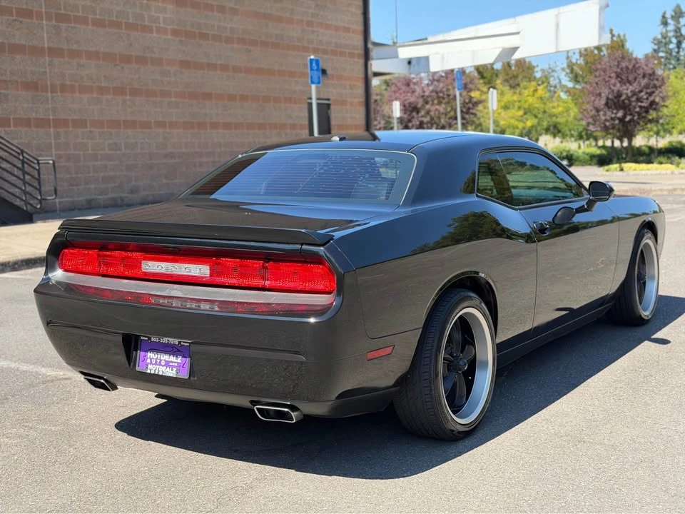 2012 Dodge Challenger 3rd Gen - Image 7 of 16