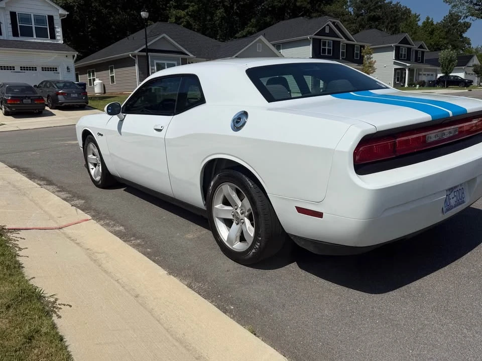 2012 Dodge Challenger 3rd Gen - Image 7 of 14