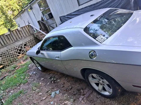 2012 Dodge Challenger SXT
