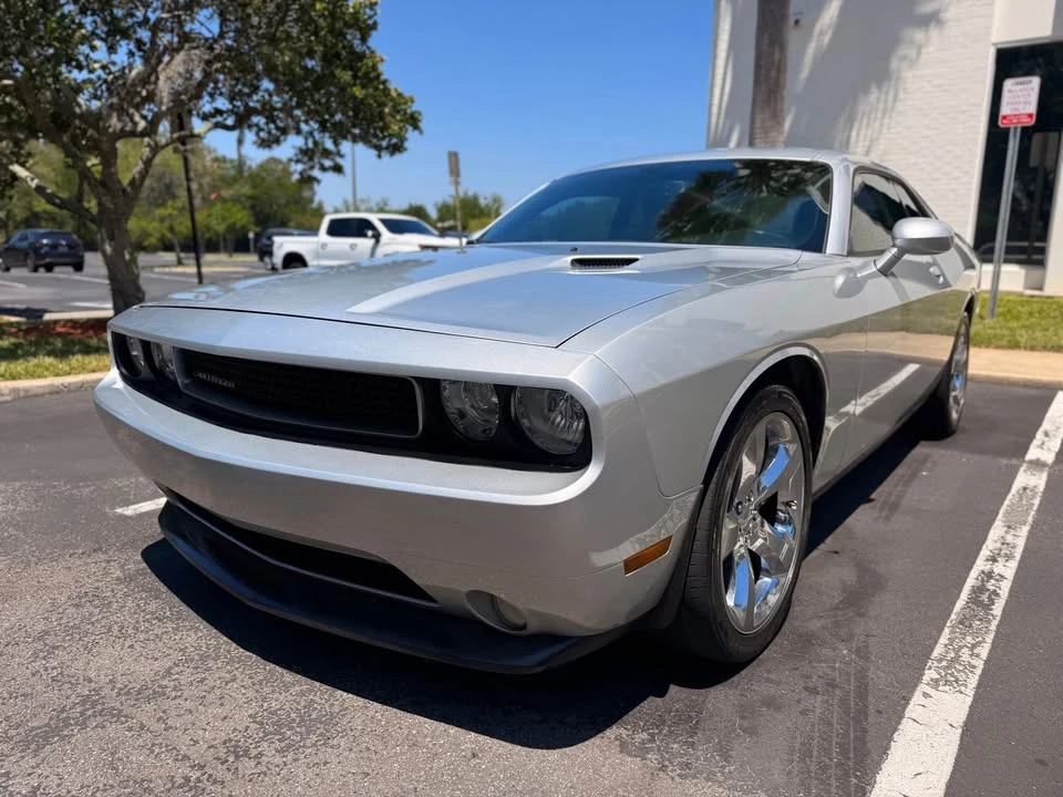 2012 Dodge Challenger 3rd Gen - Image 5 of 20