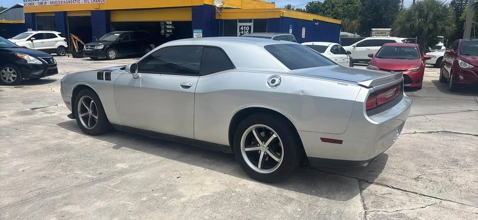 2012 Dodge Challenger 3rd Gen - Image 3 of 14