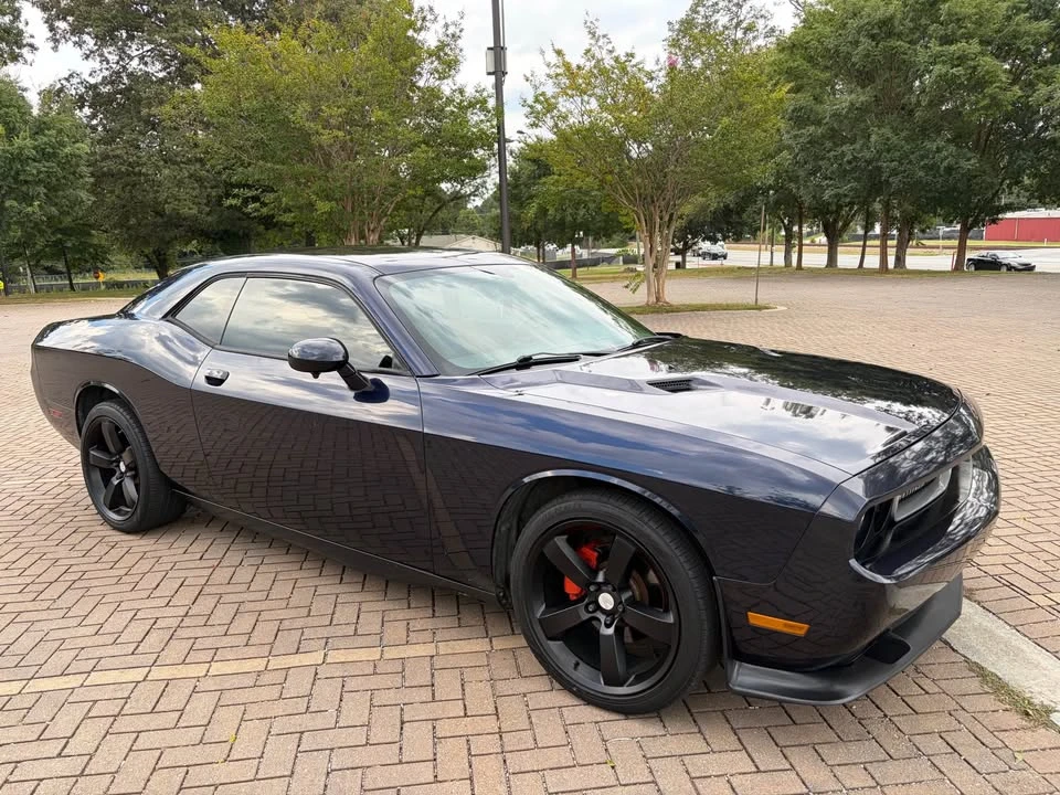 2012 Dodge Challenger 3rd Gen - Image 3 of 10