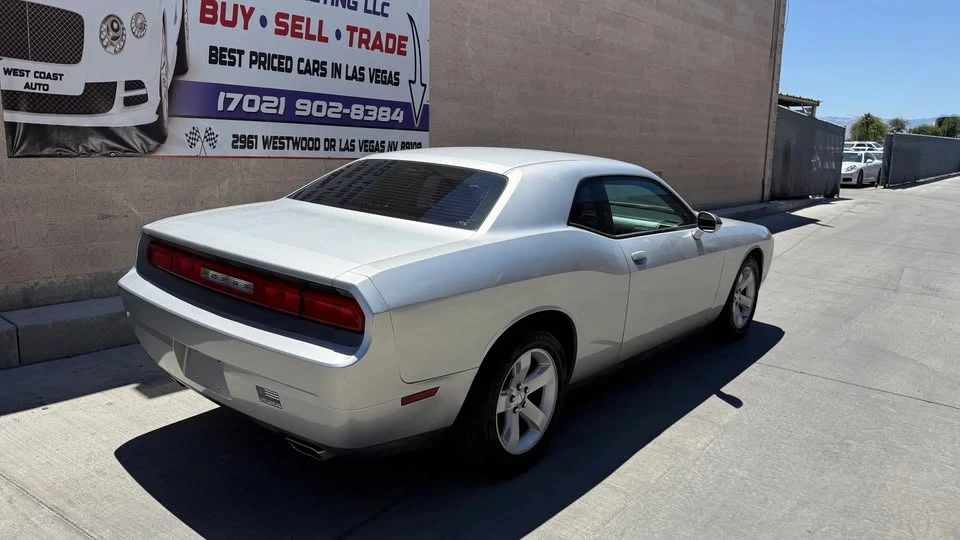 2012 Dodge Challenger 3rd Gen - Image 4 of 19