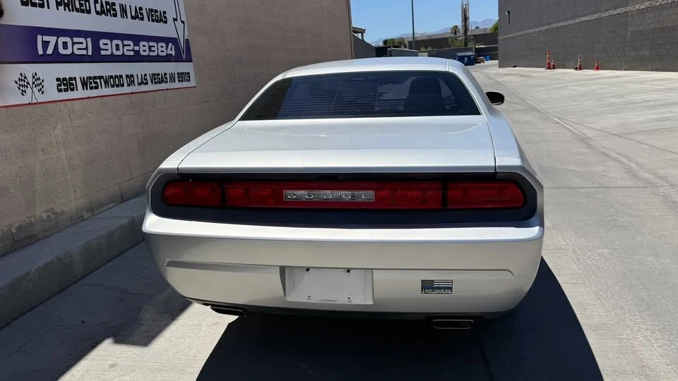 2012 Dodge Challenger 3rd Gen - Image 5 of 19