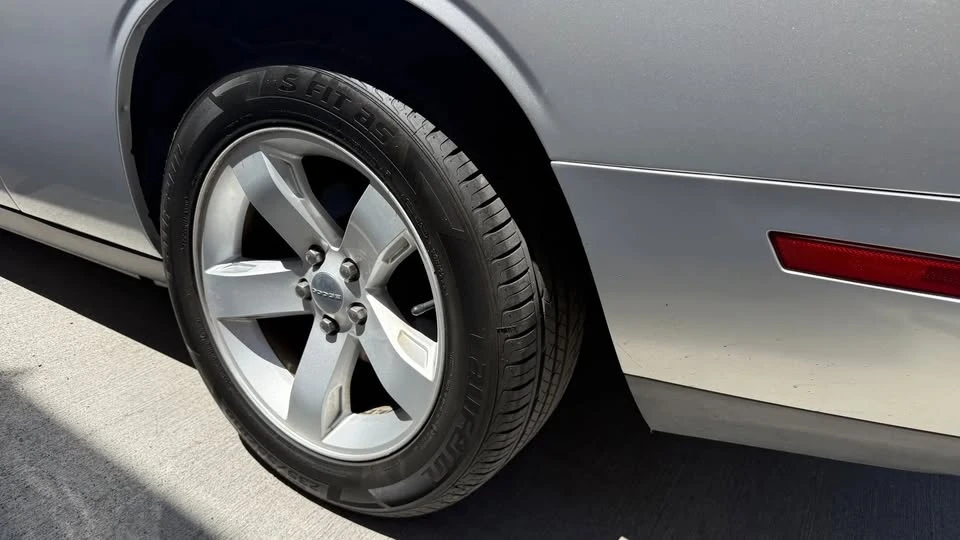 2012 Dodge Challenger 3rd Gen - Image 16 of 19