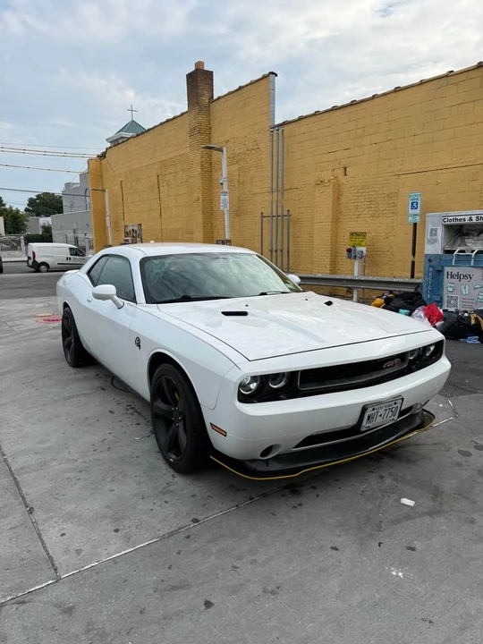 2012 Dodge Challenger 3rd Gen - Image 3 of 13