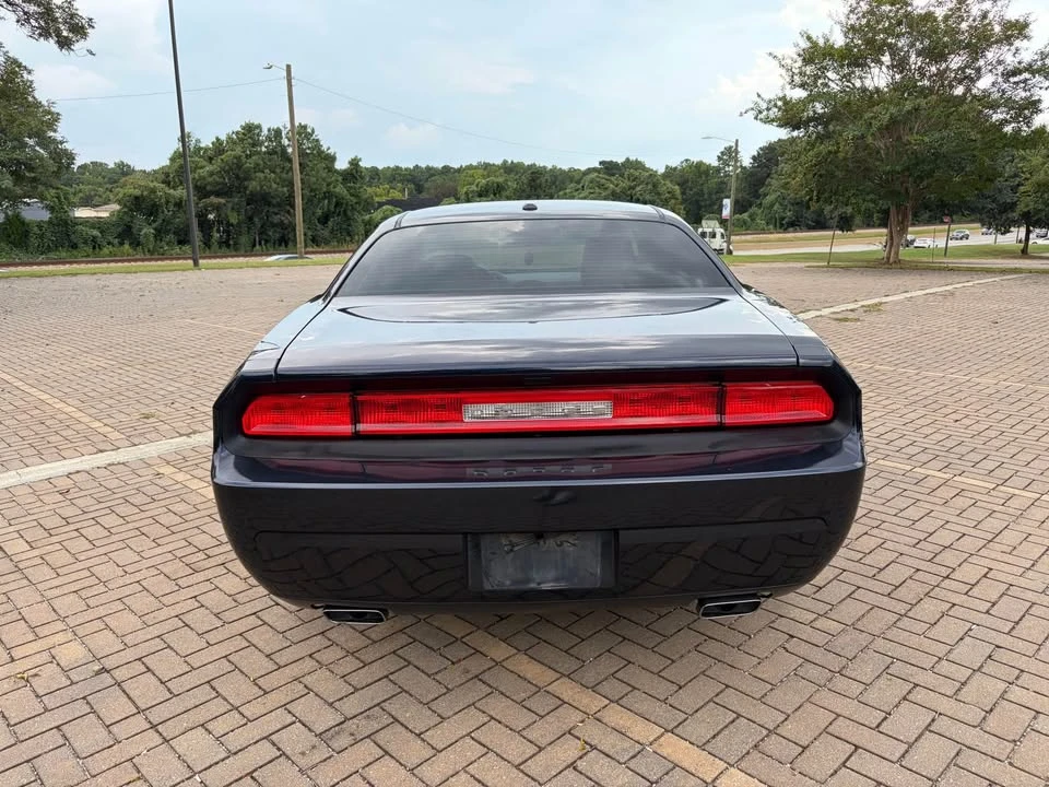 2012 Dodge Challenger 3rd Gen - Image 6 of 10