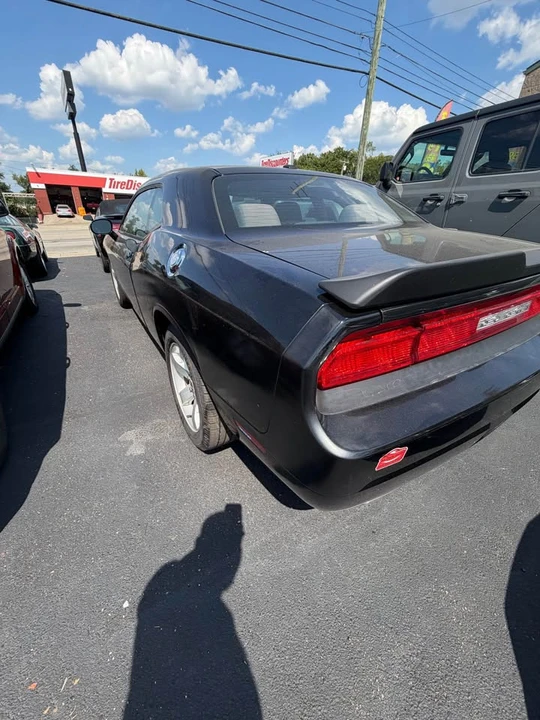 2012 Dodge Challenger 3rd Gen - Image 3 of 12