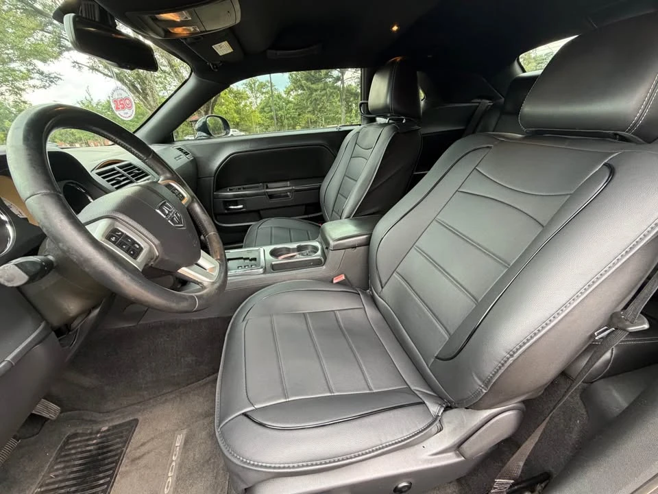 2012 Dodge Challenger 3rd Gen - Image 9 of 10