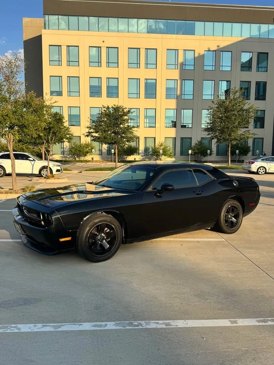2012 Dodge Challenger 3rd Gen - Image 6 of 16