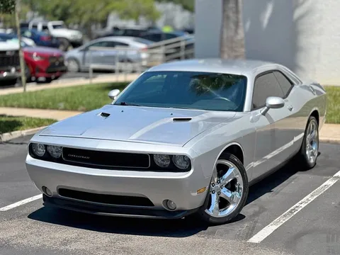2012 Dodge Challenger SXT Coupe 2D
