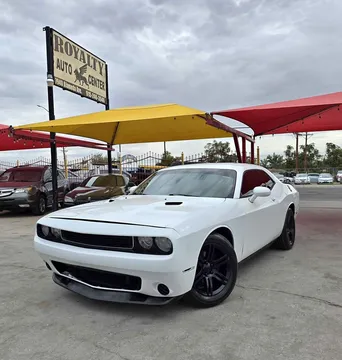 2012 Dodge Challenger SXT Coupe 2D