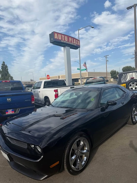 2012 Dodge Challenger 3rd Gen - Image 3 of 10