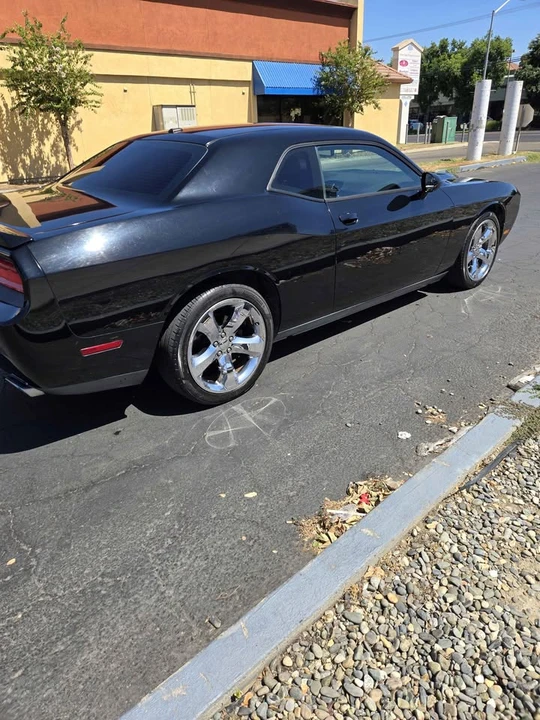 2012 Dodge Challenger 3rd Gen - Image 5 of 14