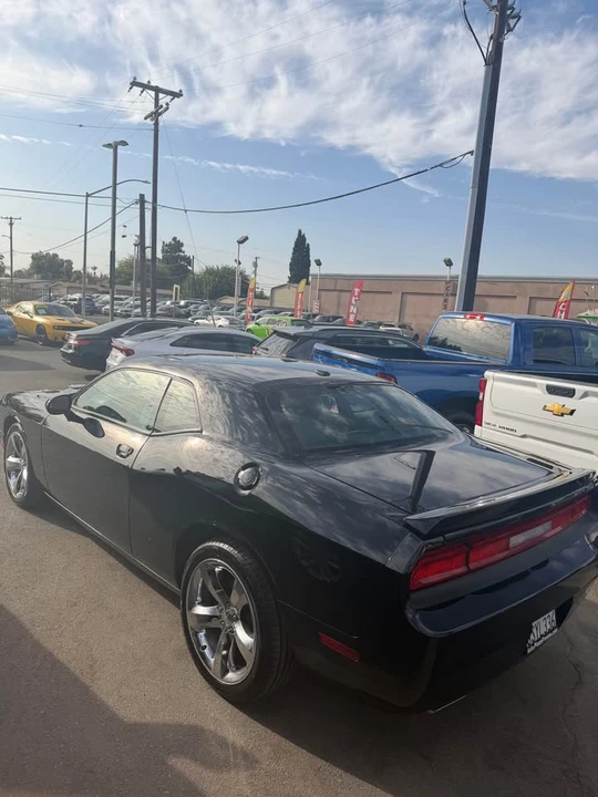 2012 Dodge Challenger 3rd Gen - Image 4 of 10