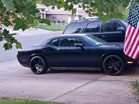 2012 Dodge Challenger SXT Coupe 2D