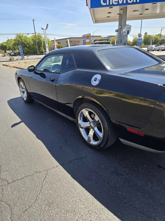 2012 Dodge Challenger 3rd Gen - Image 2 of 14