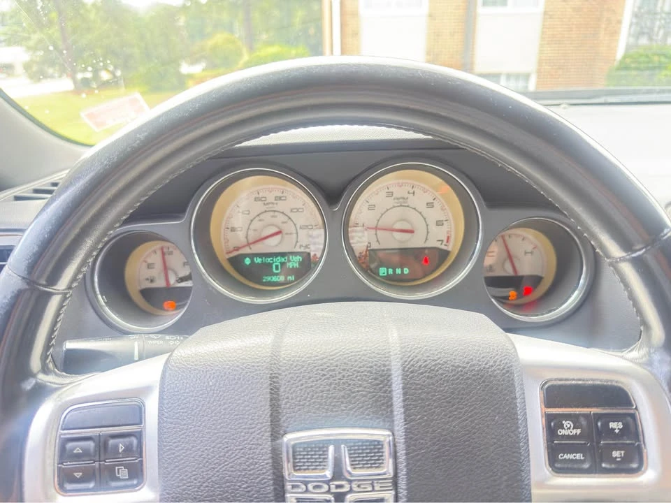 2012 Dodge Challenger 3rd Gen - Image 3 of 8