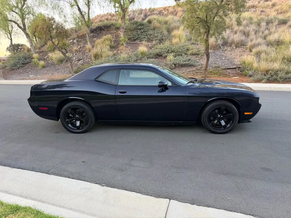 2012 Dodge Challenger 3rd Gen - Image 4 of 16