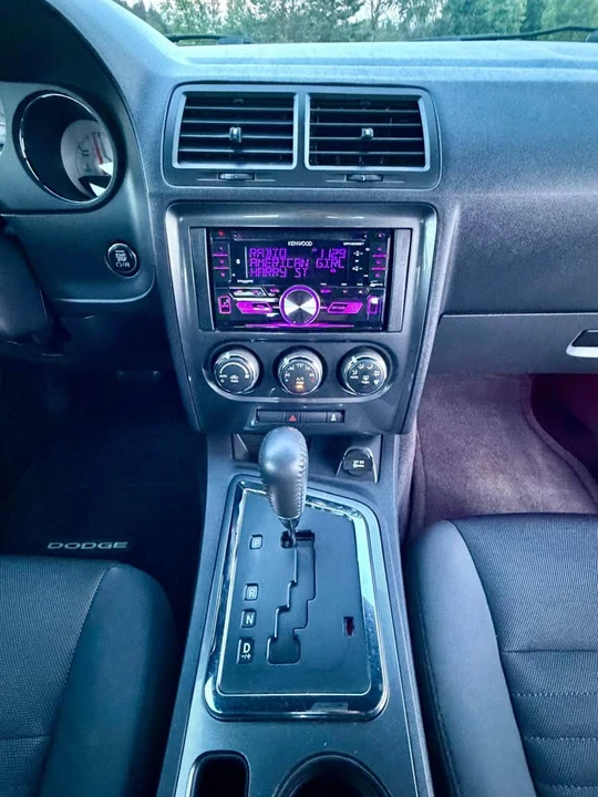 2012 Dodge Challenger 3rd Gen - Image 14 of 20