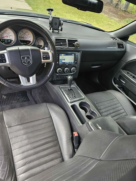 2012 Dodge Challenger 3rd Gen - Image 8 of 14