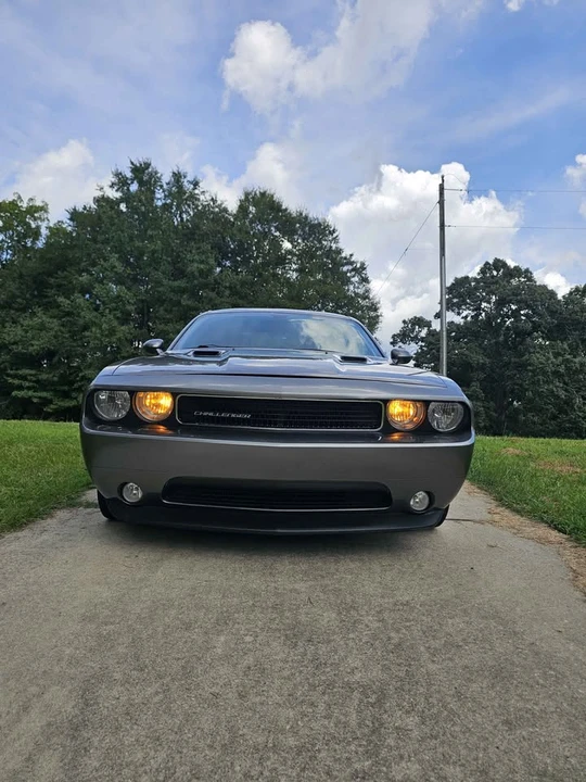 2012 Dodge Challenger 3rd Gen - Image 2 of 14