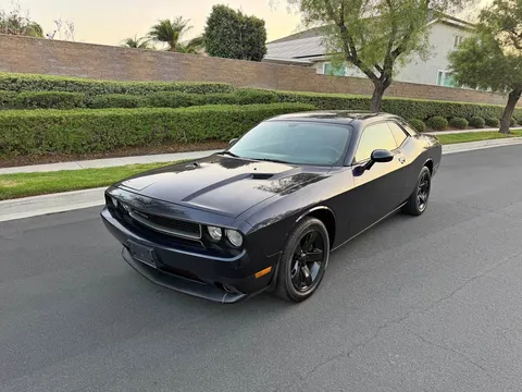 2012 Dodge Challenger SXT Coupe 2D