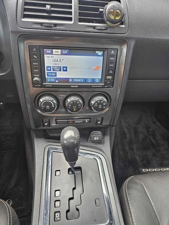 2012 Dodge Challenger 3rd Gen - Image 10 of 14