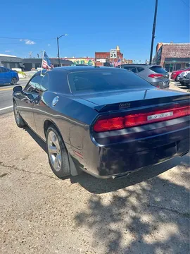 2012 Dodge Challenger SXT Coupe 2D