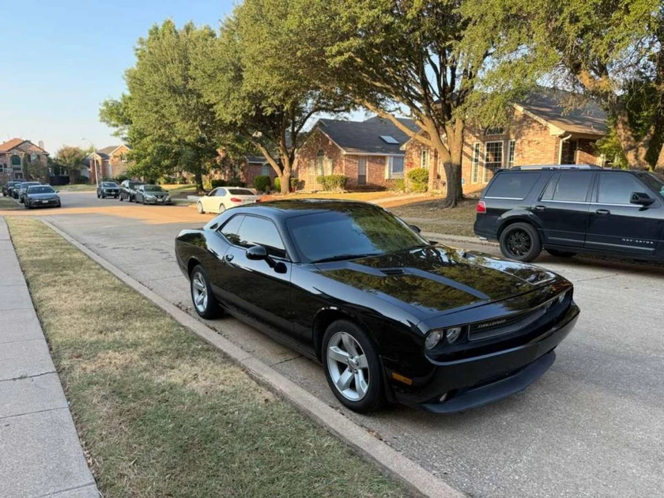 2012 Dodge Challenger 3rd Gen - Image 8 of 12