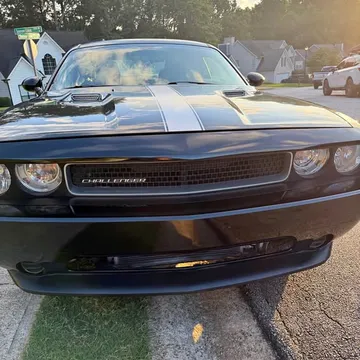 2012 Dodge Challenger SXT