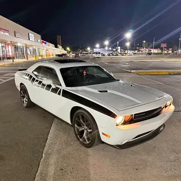 2012 Dodge Challenger SXT