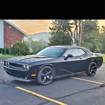 2012 Dodge Challenger SXT
