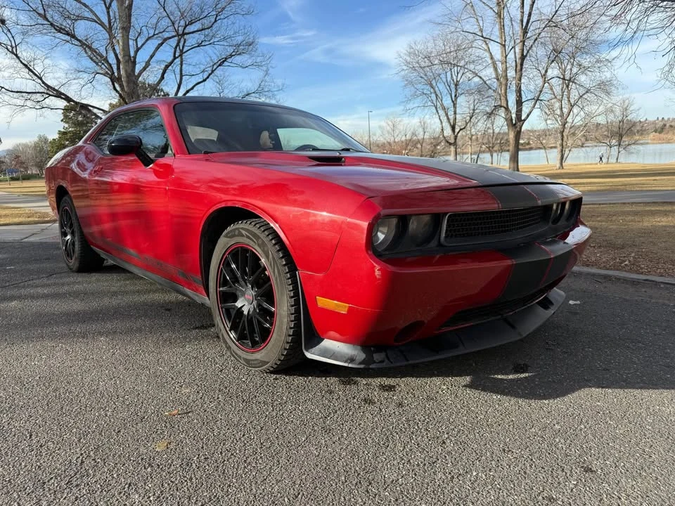 2012 Dodge Challenger 3rd Gen - Image 15 of 17