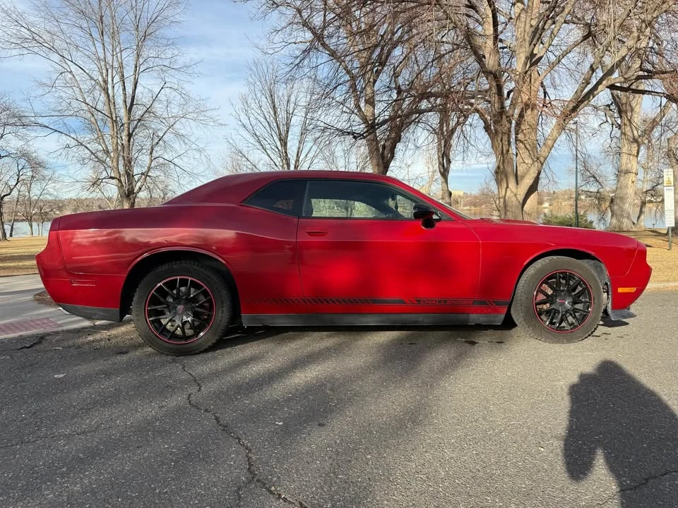 2012 Dodge Challenger 3rd Gen - Image 5 of 17