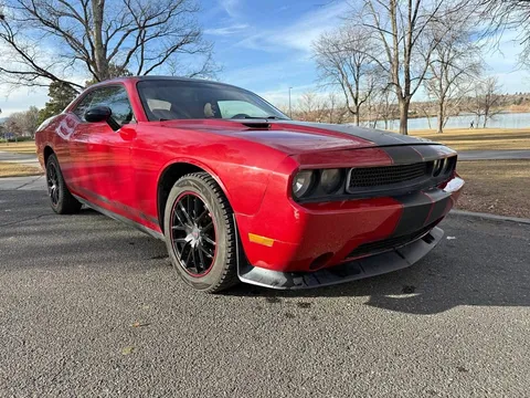 2012 Dodge Challenger SXT