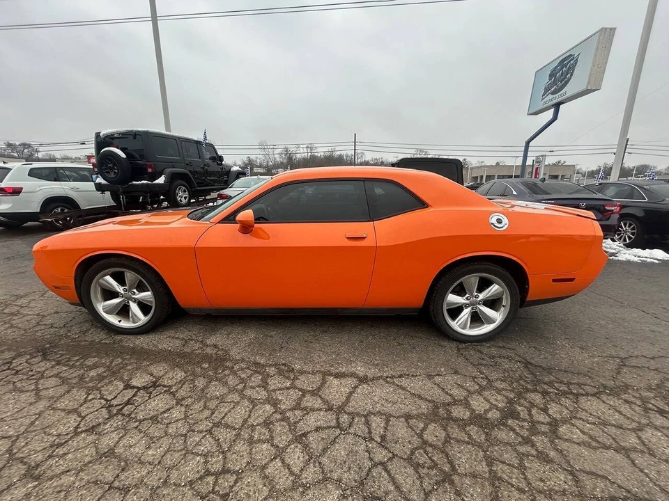 2012 Dodge Challenger 3rd Gen - Image 6 of 12