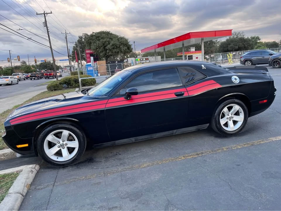 2012 Dodge Challenger 3rd Gen - Image 4 of 5